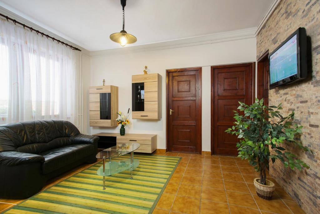 Bathory Apartments Гайдусобосло Номер фото